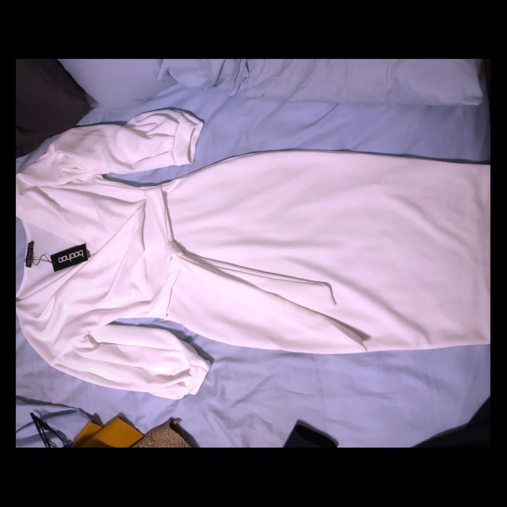 Boohoo White Dress